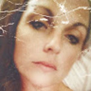 Meet your Posher, Lindy